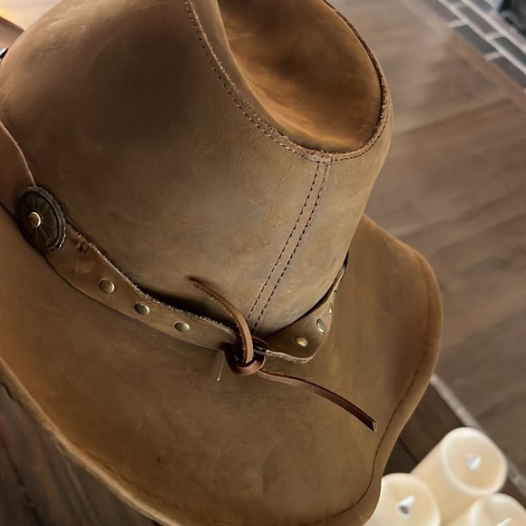 STETSON RODEO DR Roxbury Shapable Distressed Leather Hat-Unisex - Picture 13 of 17